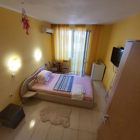 Apartament Apartamenti Ivaia Warna Zewnętrze zdjęcie